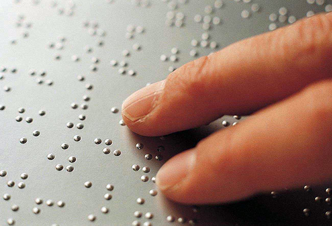Braille-01
