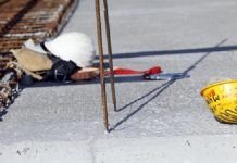Castellammare di Stabia, 69enne caduto da un trabattello 58040_incidente_sul_lavoro