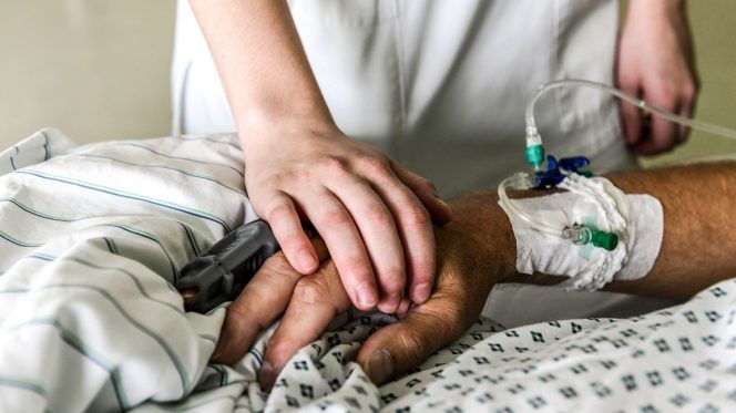 Fine vita, arriva il via libera al suicidio assistito per Ada, 44enne campana affetta da SLA