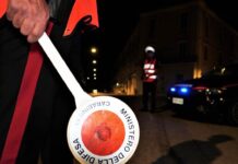 Caserta, arrestato un 58enne con 38 dosi di crack e cocaina