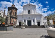 Torre del Greco, interventi per rafforzare la sicurezza in piazza Santa Croce